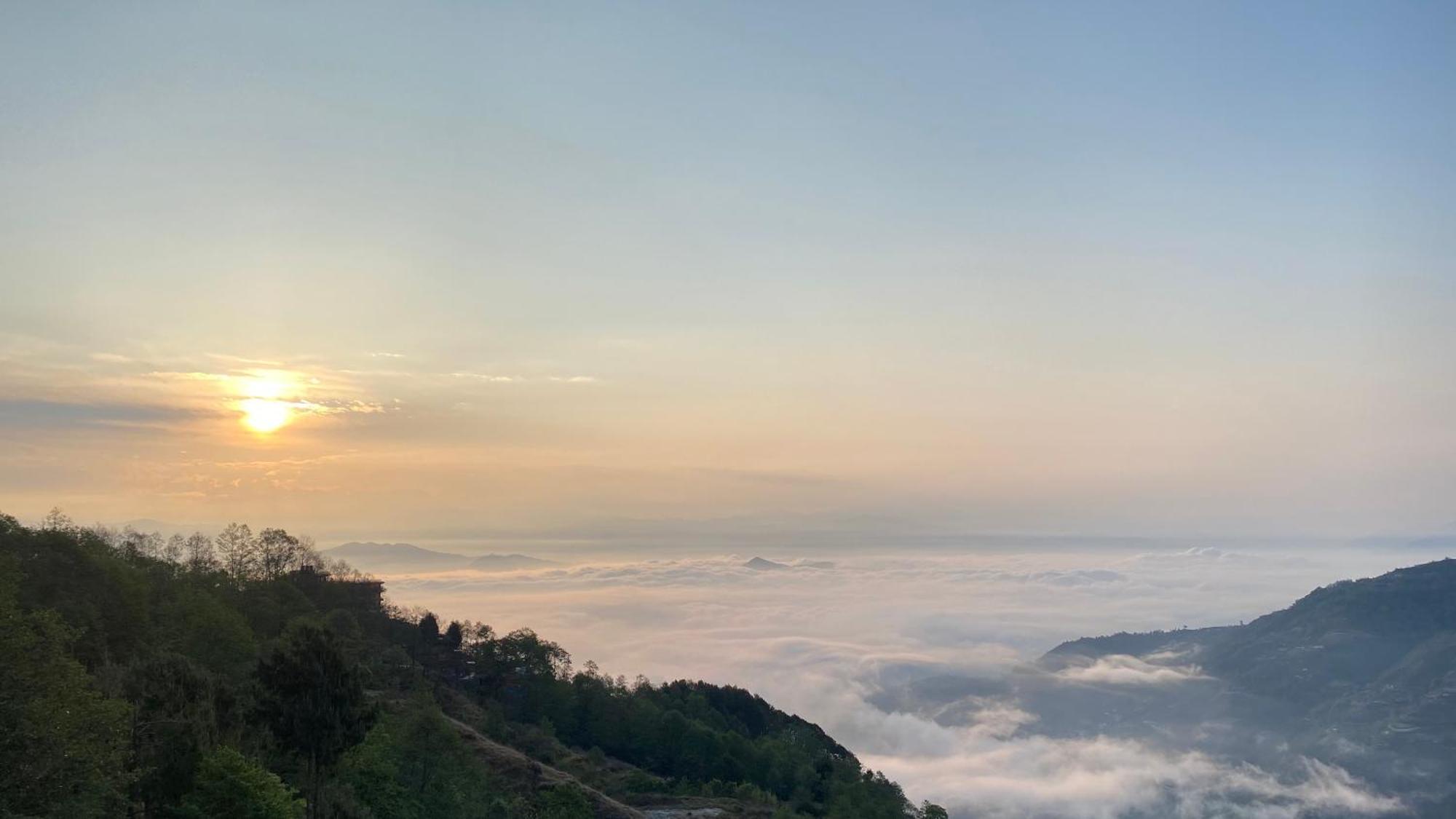 Hotel Nagarkot Inn Exteriör bild